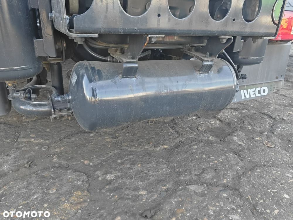 ZBIORNIK BUTLA POWIETRZA 30 L IVECO S-WAY - 3
