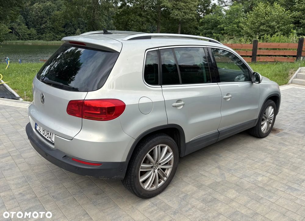 Volkswagen Tiguan 2.0 TDI DPF 4Motion DSG Sport & Style - 4