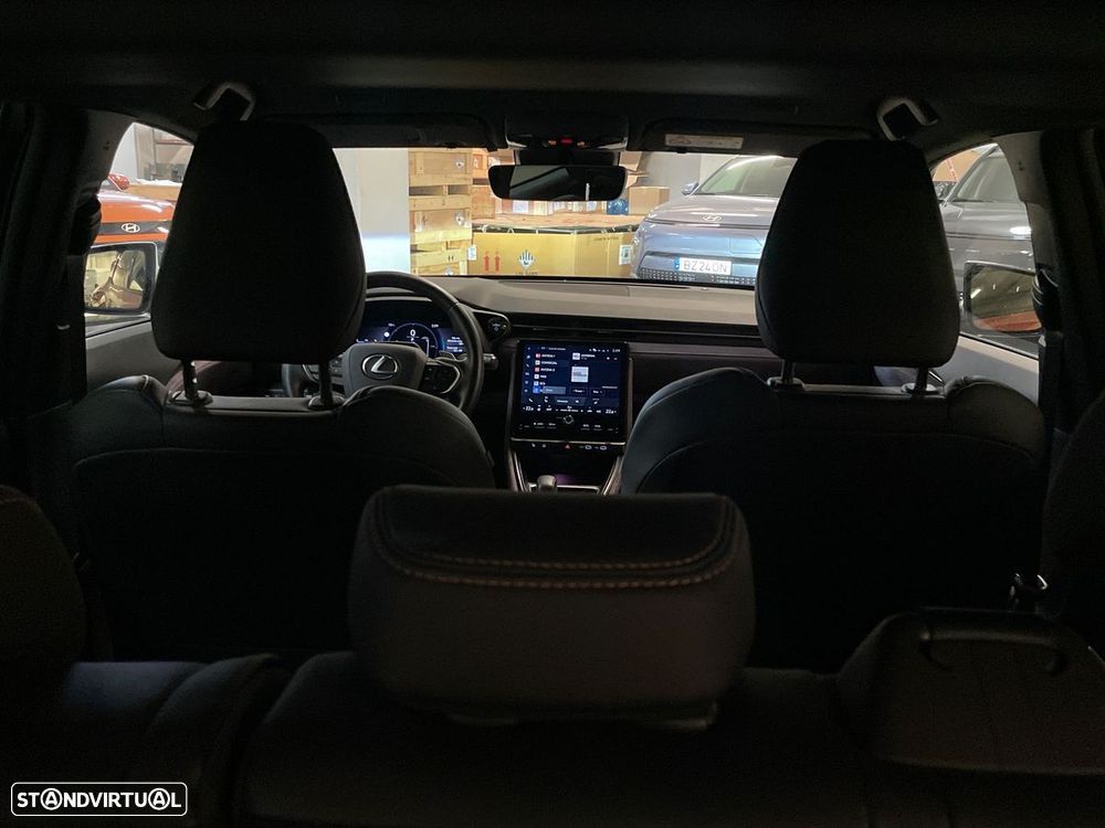 Lexus LBX Cool+ - 27
