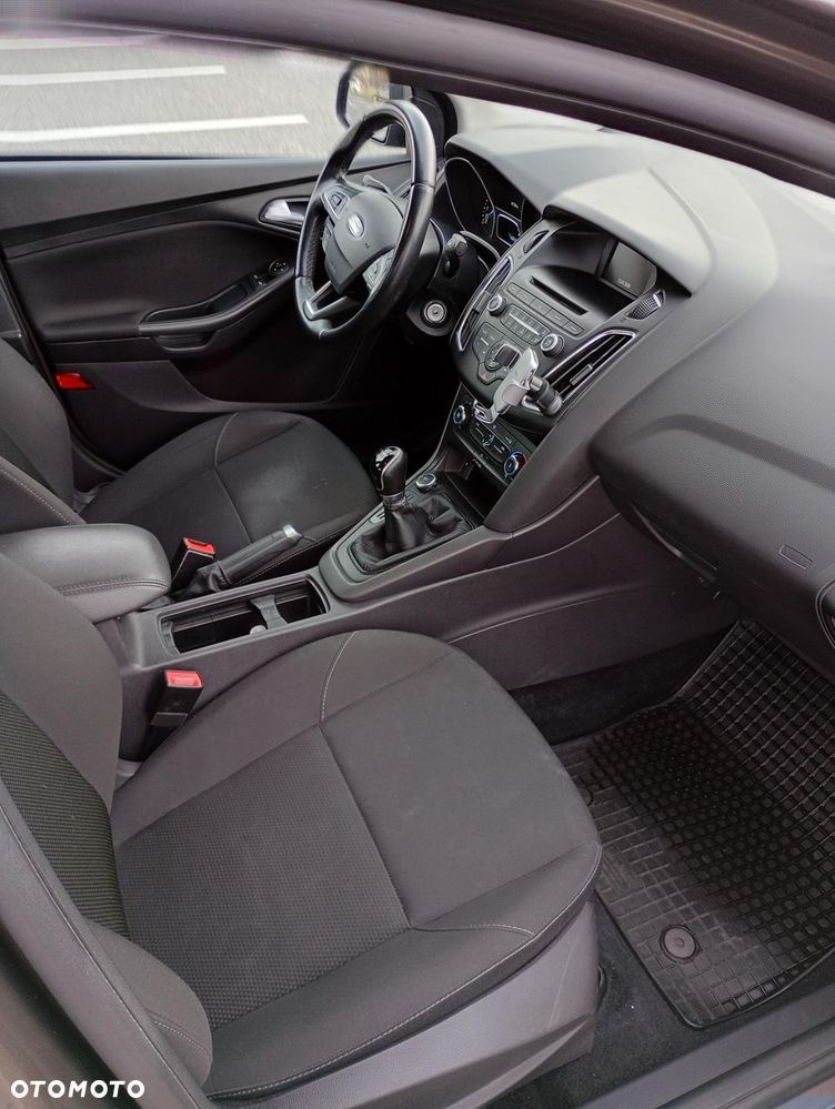 Ford Focus - 5