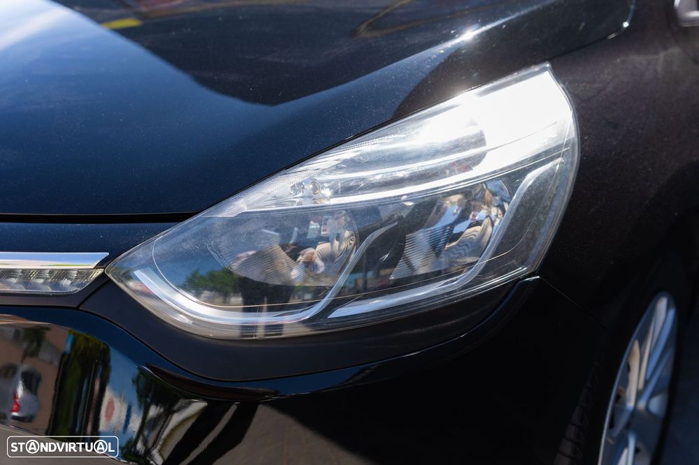 Renault Clio 1.2 16V 75 GPS - 24