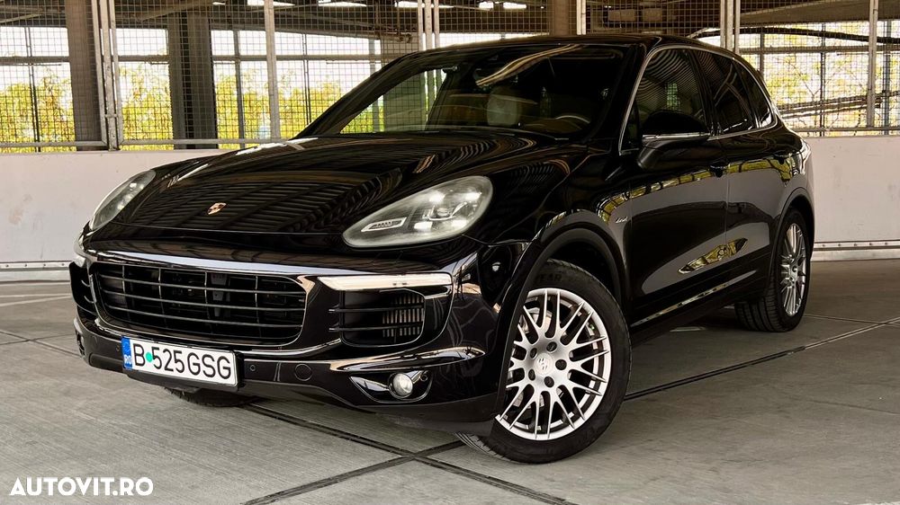 Porsche Cayenne - 4