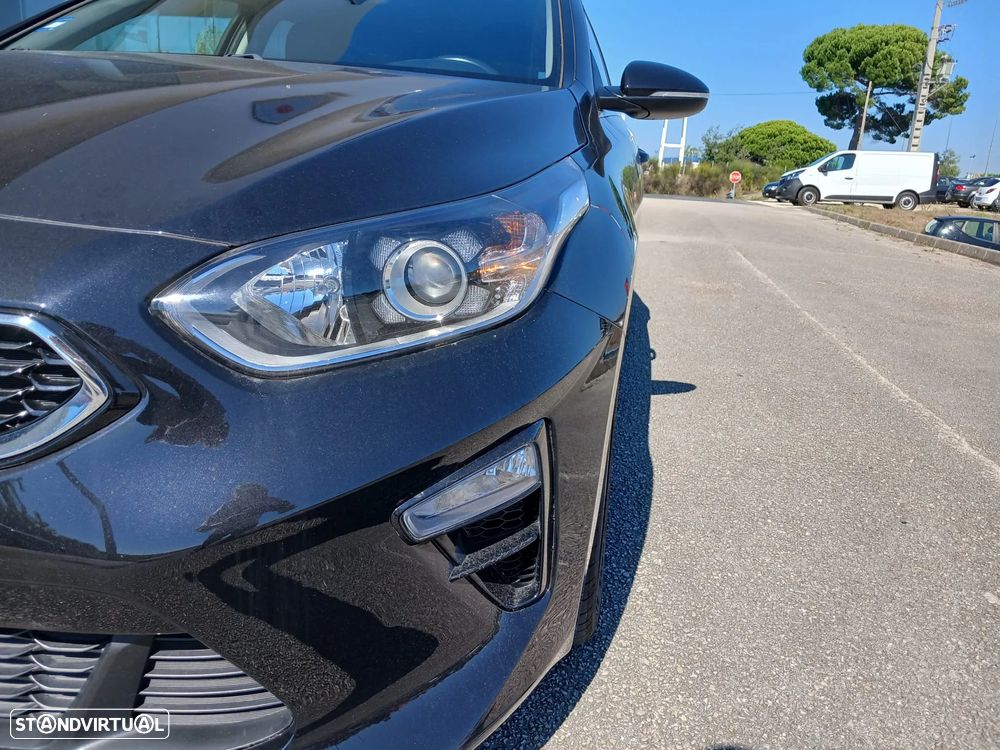 Kia Ceed SW 1.0 T-GDI Drive - 10