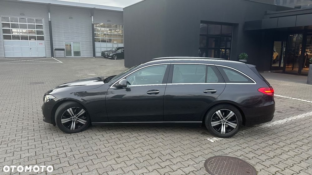 Mercedes-Benz Klasa C 220 d mHEV - 3