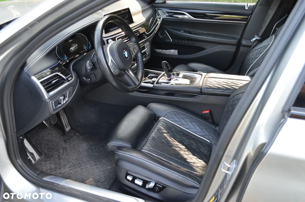 BMW Seria 7 - 4