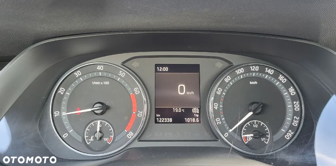 Skoda Octavia 1.5 TSI ACT Ambition - 10