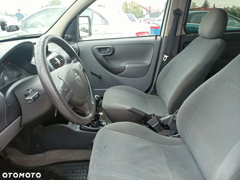 Opel Combo - 8
