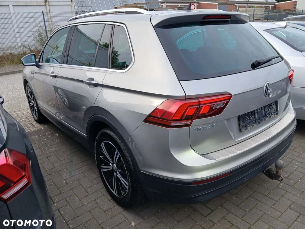 Volkswagen Tiguan - 3