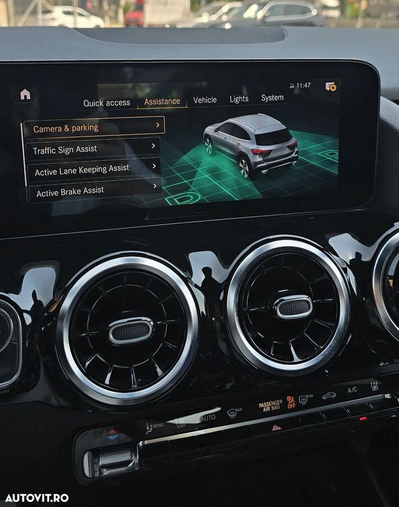 MERCEDES-BENZ GLA 2021 — imagine 15