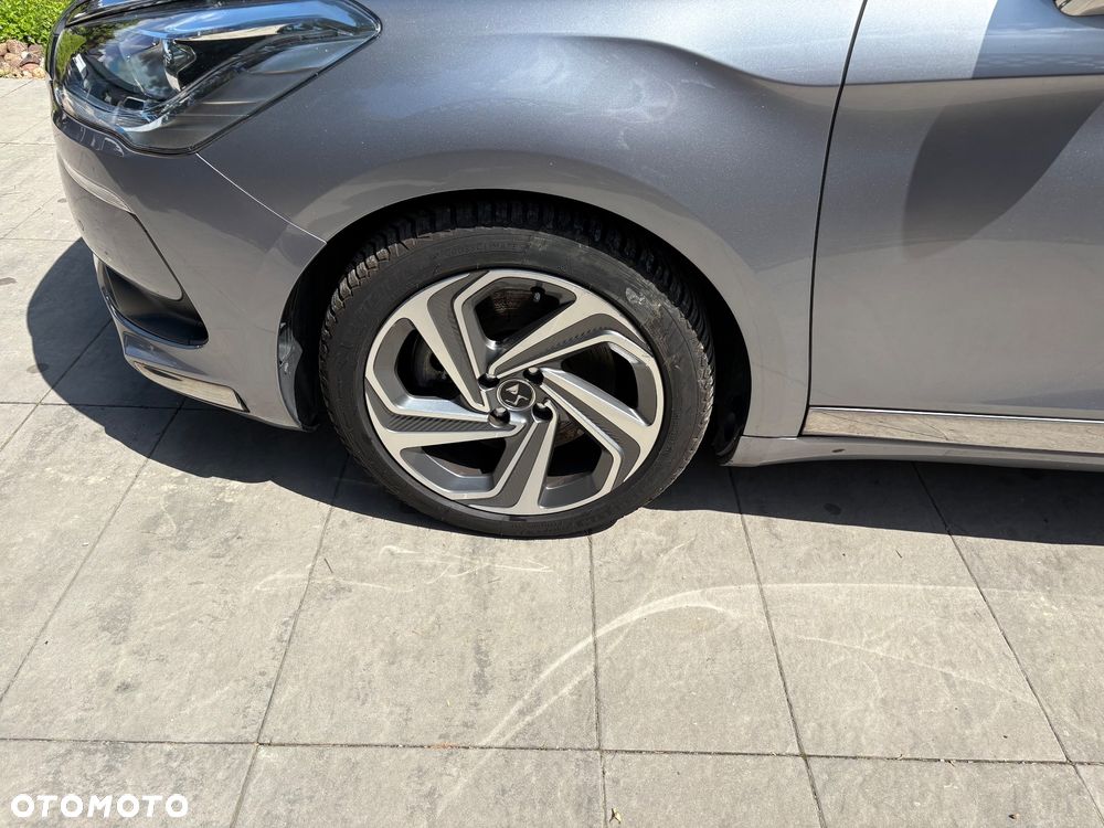 DS Automobiles DS 5 - 7