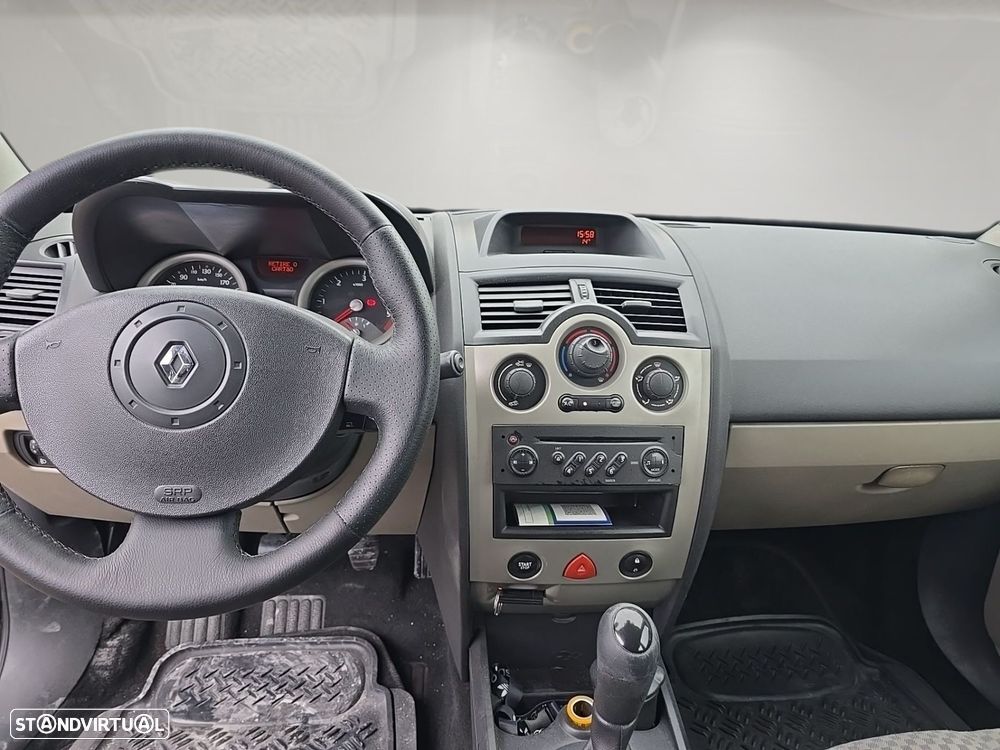 Renault Mégane Break 1.5 dCi C Authentique - 9