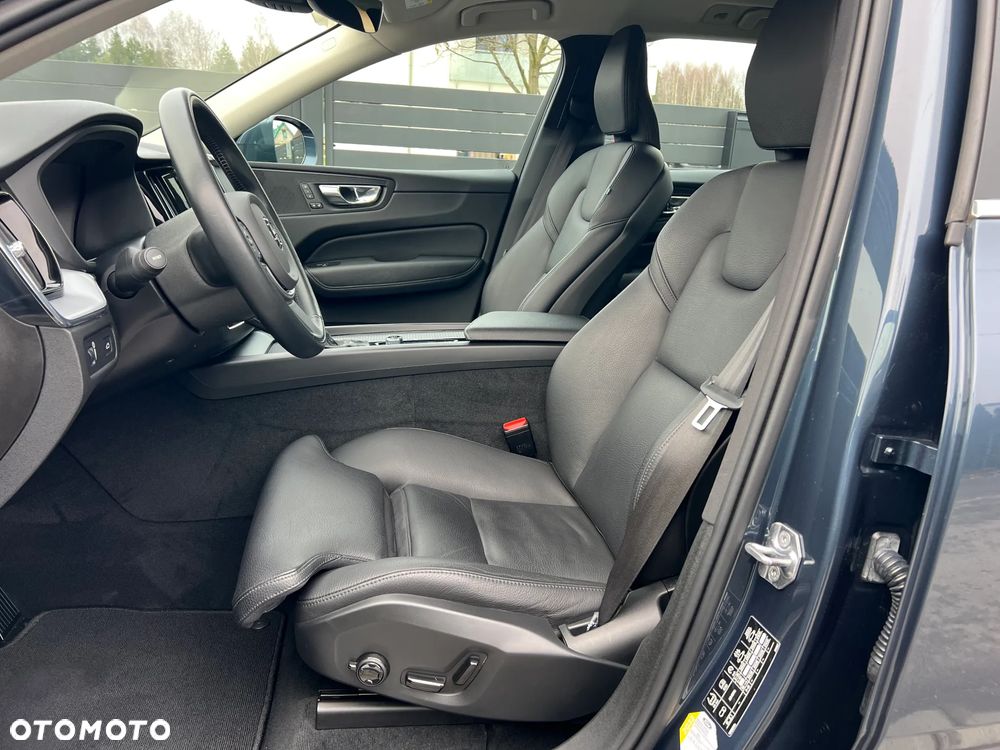 Volvo XC 60 D4 Geartronic Momentum Pro - 30