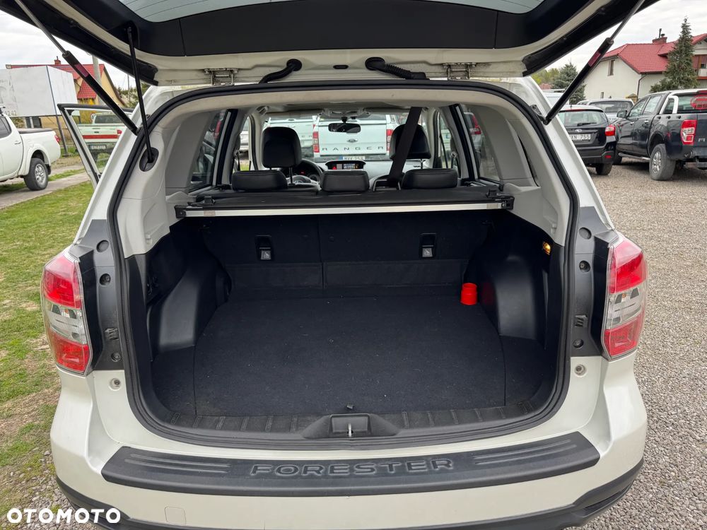 Subaru Forester 2.0XT Lineartronic Platinum - 8