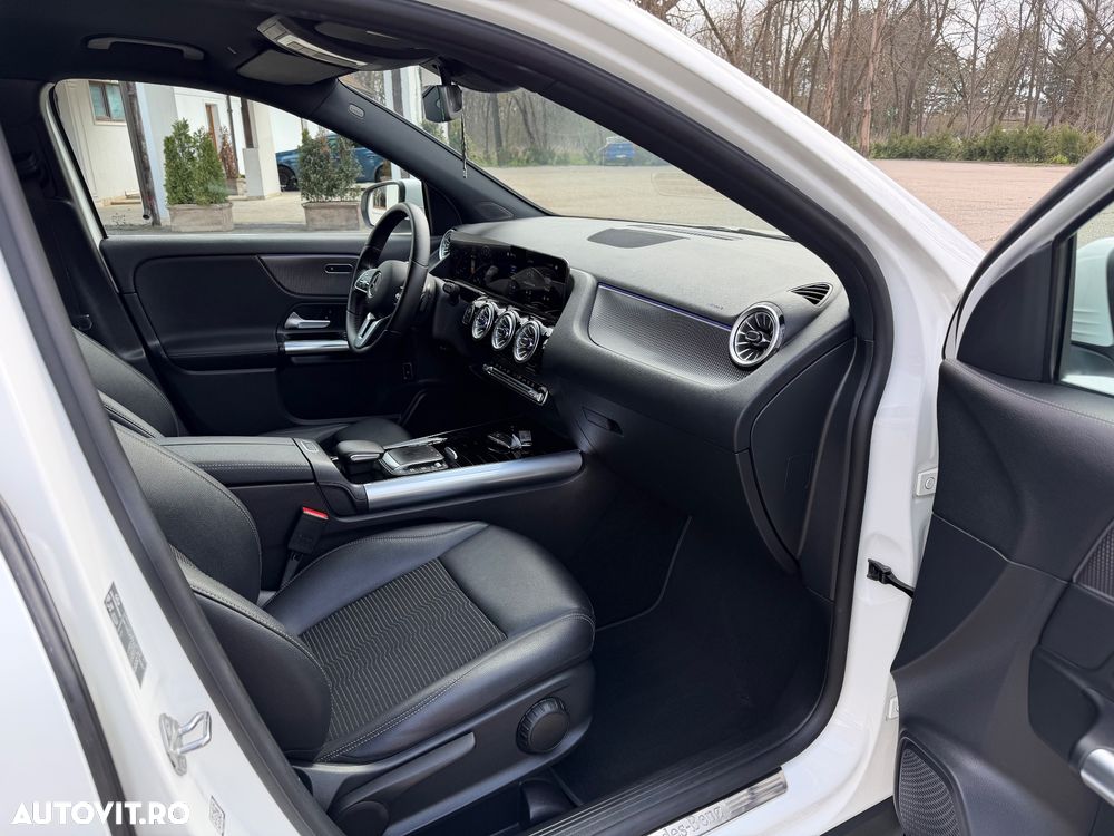 Mercedes-Benz GLA 250 e 8G-DCT Special Edition - 19