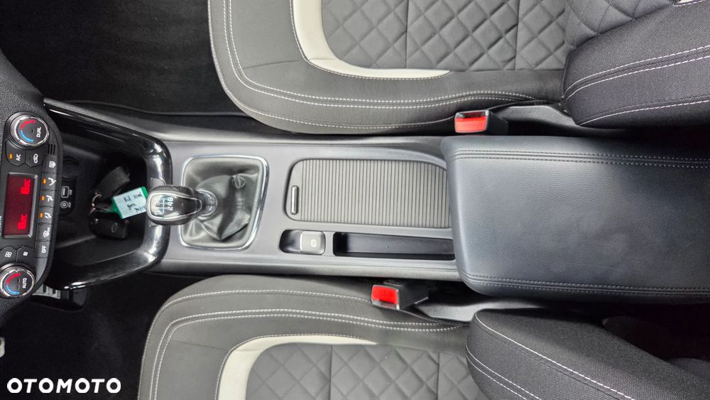 Kia ProCeed 1.6 CRDi 136 ISG GT Line - 21