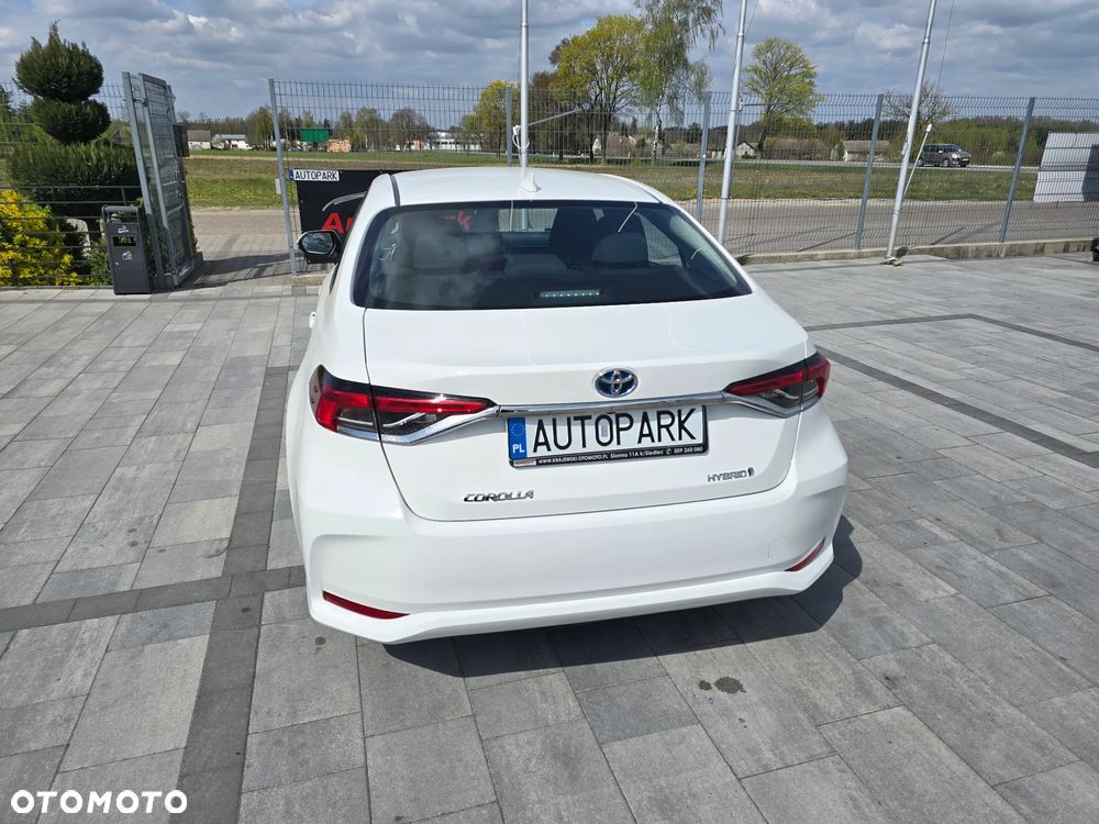 Toyota Corolla 1.8 Hybrid GPF Comfort - 13