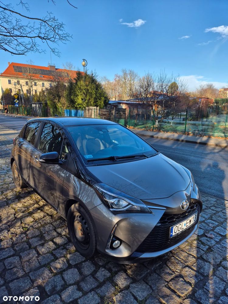 Toyota Yaris 1.5 Selection - 2