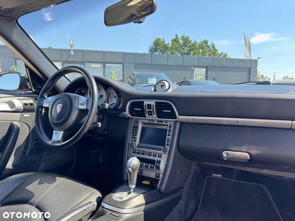 Porsche 911 - 18