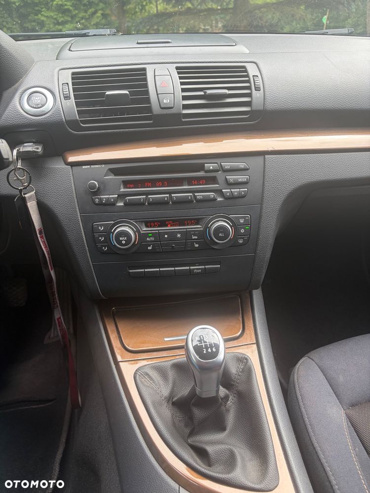 BMW Seria 1 118i - 7