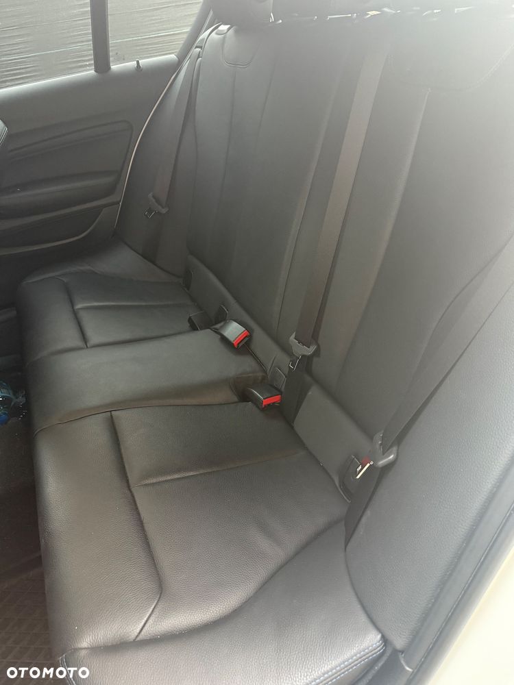 BMW Seria 1 118d M Sport Shadow - 13