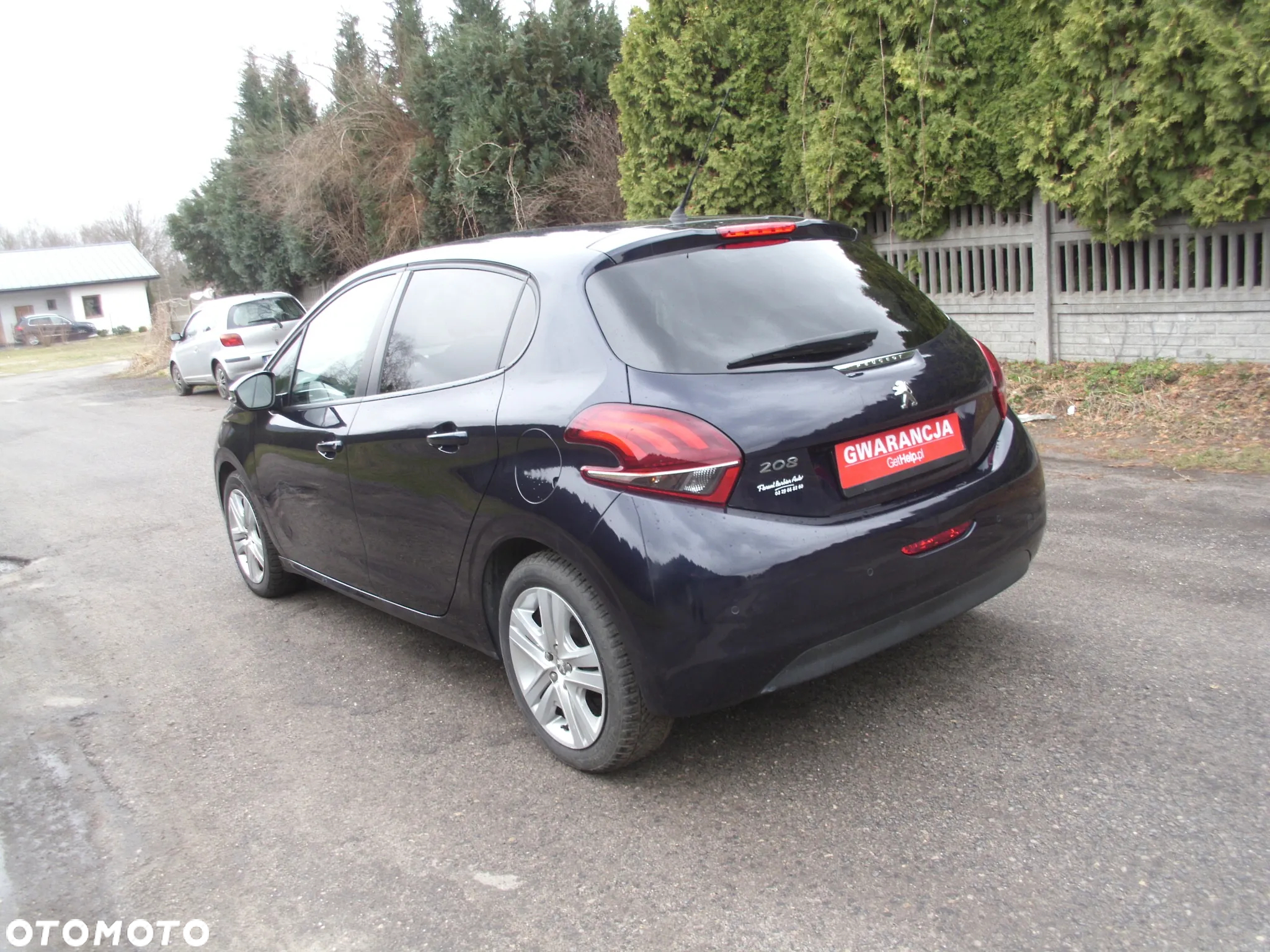 Peugeot 208 1.2 PureTech GPF Allure S&S - 10