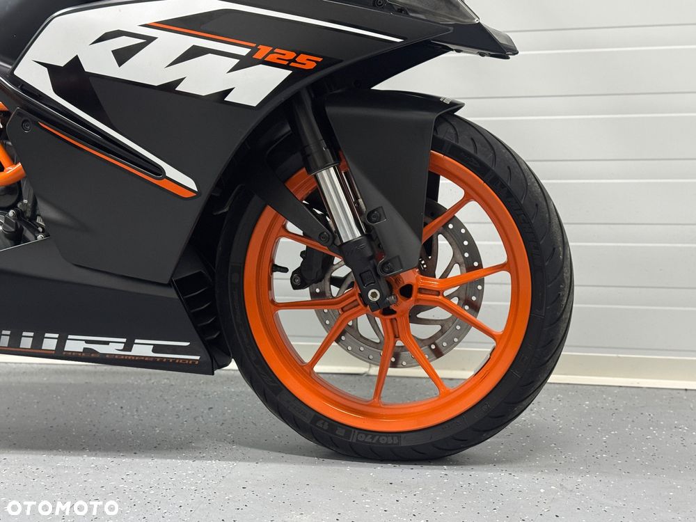 KTM RC 125 - 6