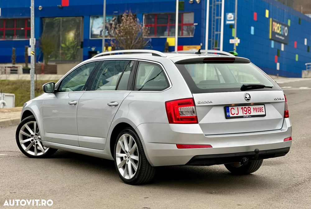 Skoda Octavia 1.6 TDI (Green tec) DSG Style - 4