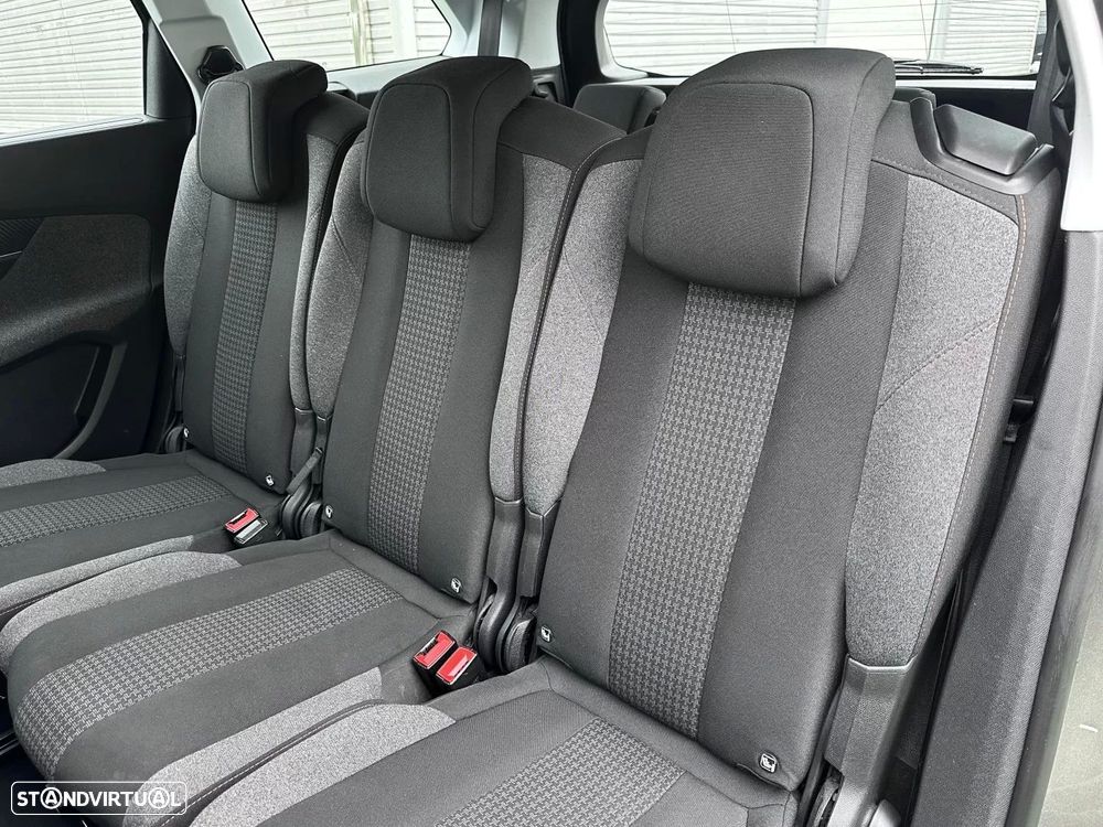 Peugeot 5008 1.2 PureTech Allure Pack - 44