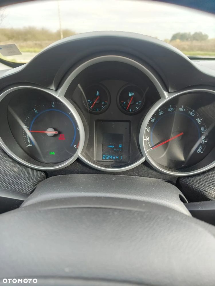 Chevrolet Cruze 2.0 D LT - 7