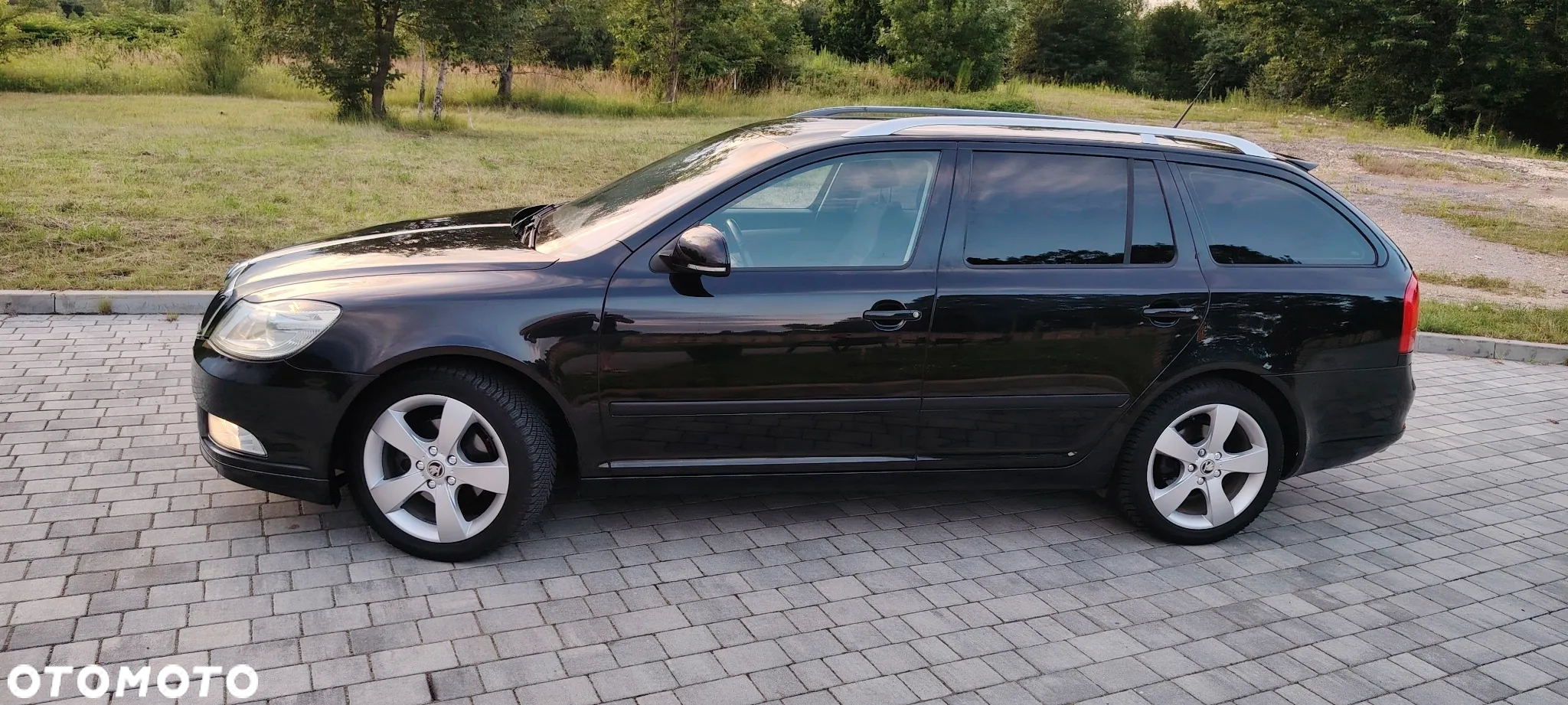 Skoda Octavia 2.0 TDI DPF SPORT EDITION - 4