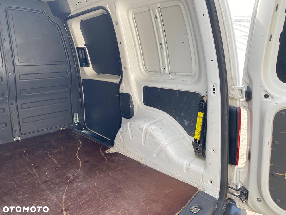 Volkswagen CADDY - 25