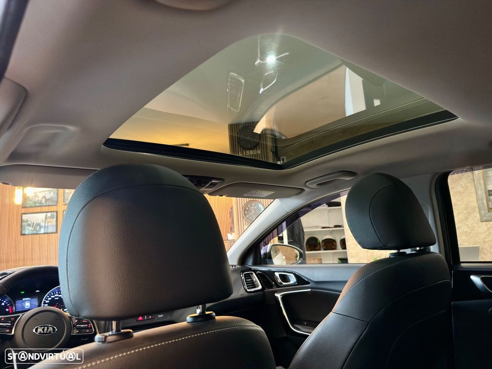 Kia Ceed 1.6 CRDi TX - 23
