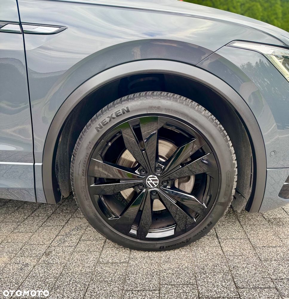 Volkswagen Tiguan 2.0 TDI SCR 4MotION DSG R-Line - 4