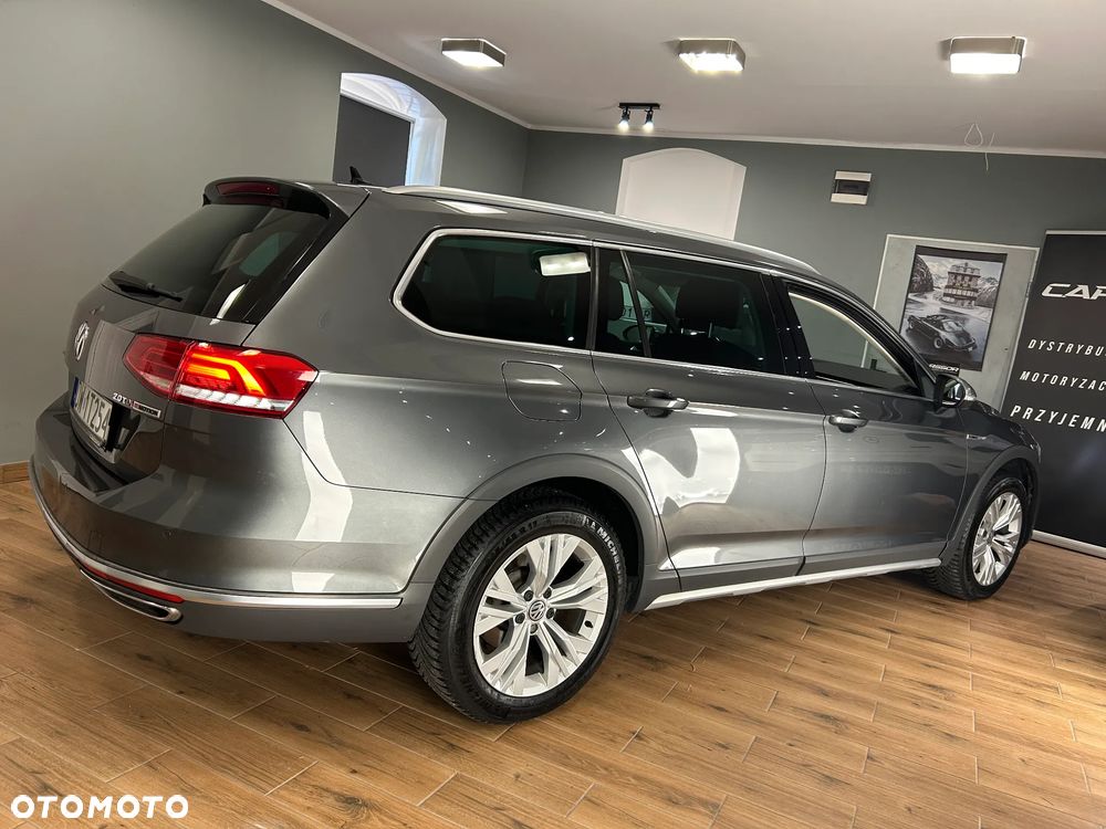 Volkswagen Passat - 13