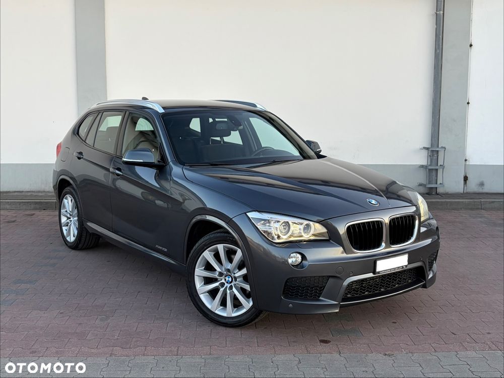 BMW X1 xDrive20i - 1
