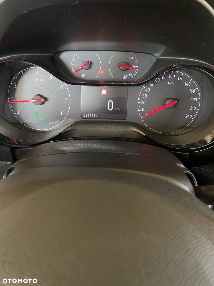 Opel Corsa ver-220-bluetec-d-amg-line - 15