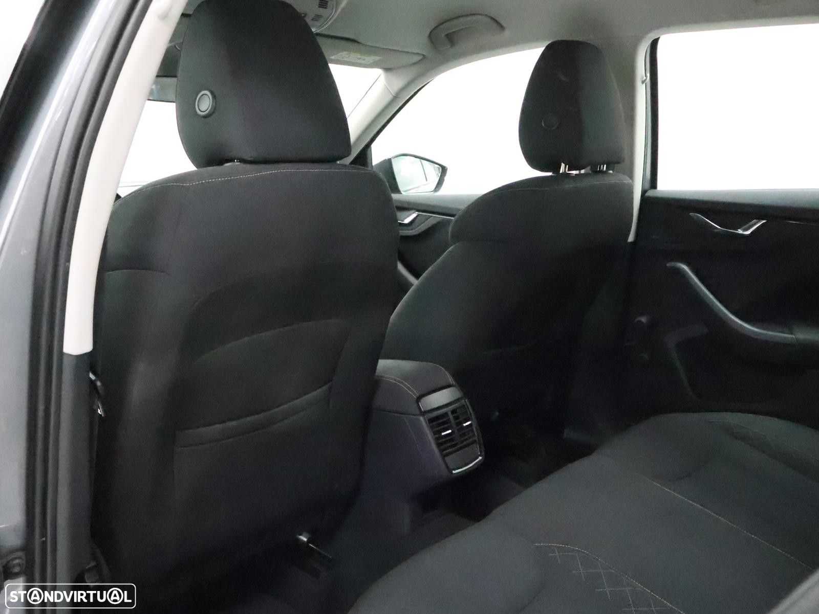 Skoda Kamiq 1.0 TSI Ambition - 27
