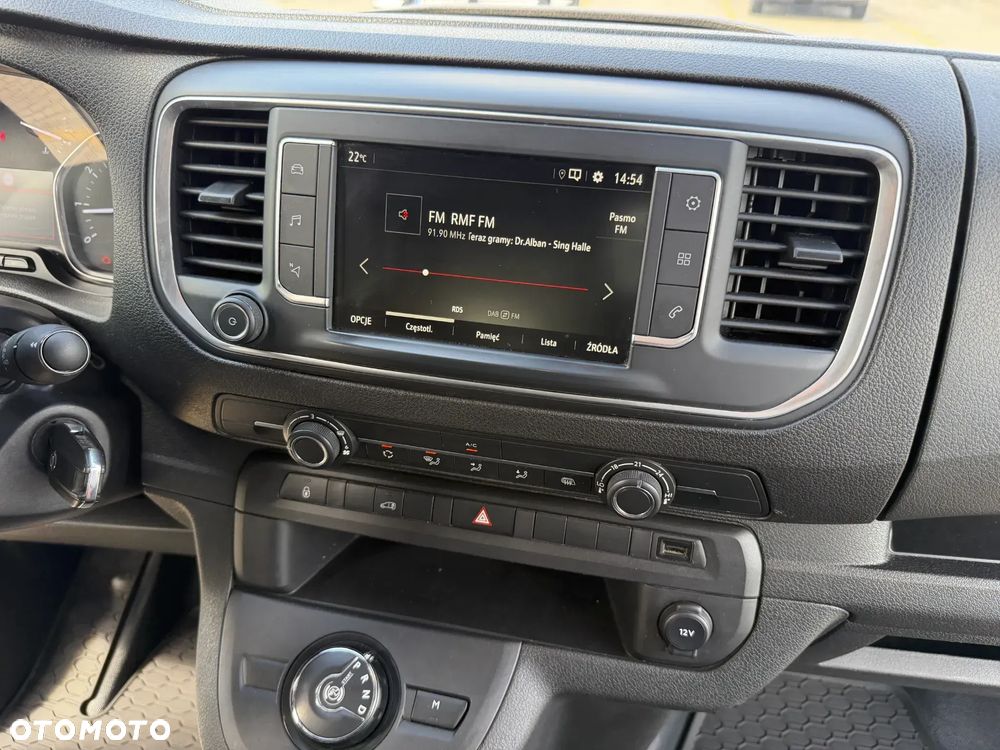 Opel Vivaro - 8