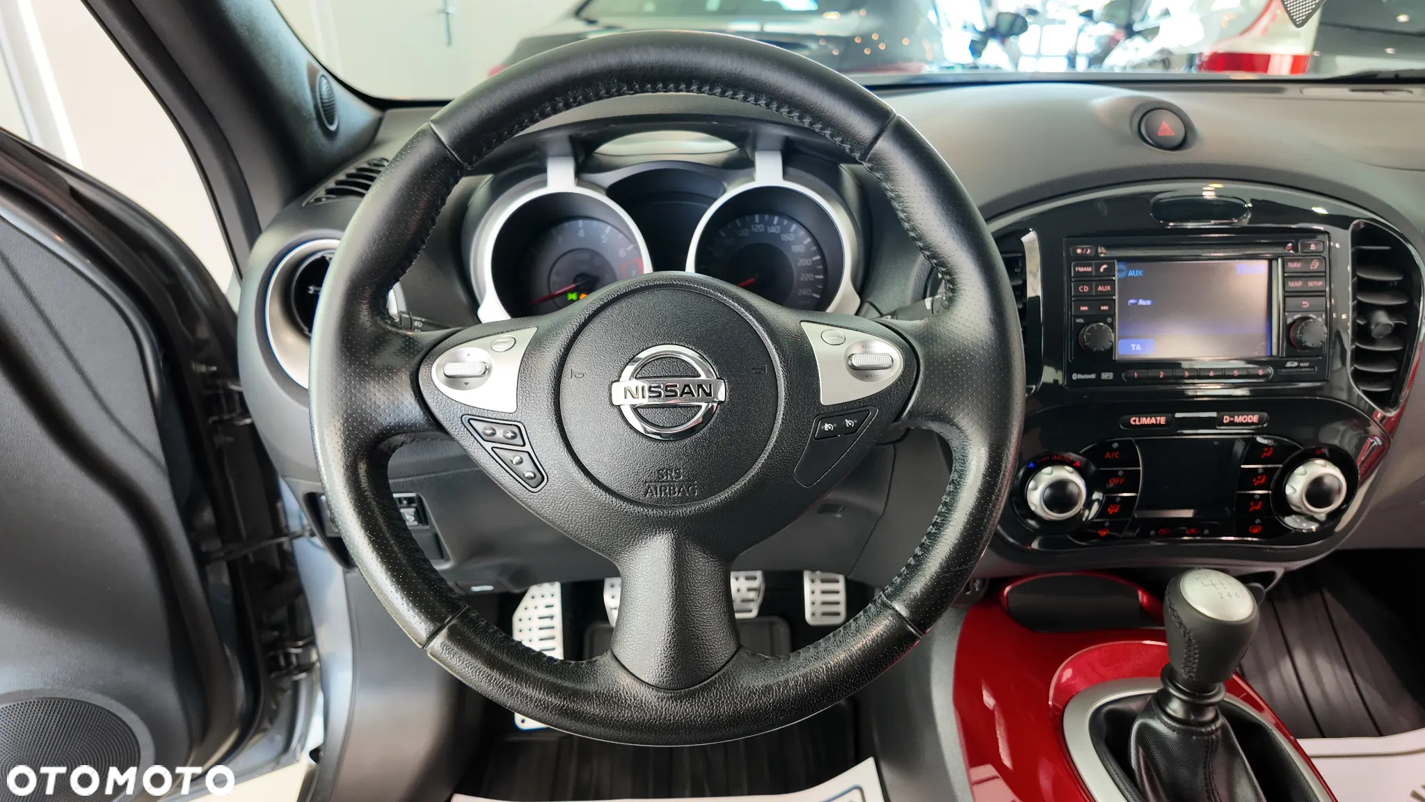 Nissan Juke 1.6 DIG-T Tekna - 26