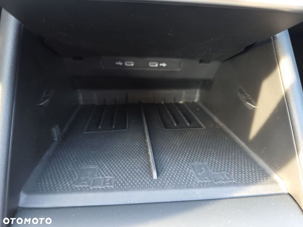 Volkswagen Tayron 1.5 eTSI mHEV Life DSG - 18