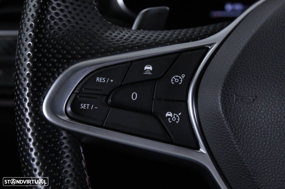 Renault Arkana 1.3 TCe R.S.Line EDC - 22