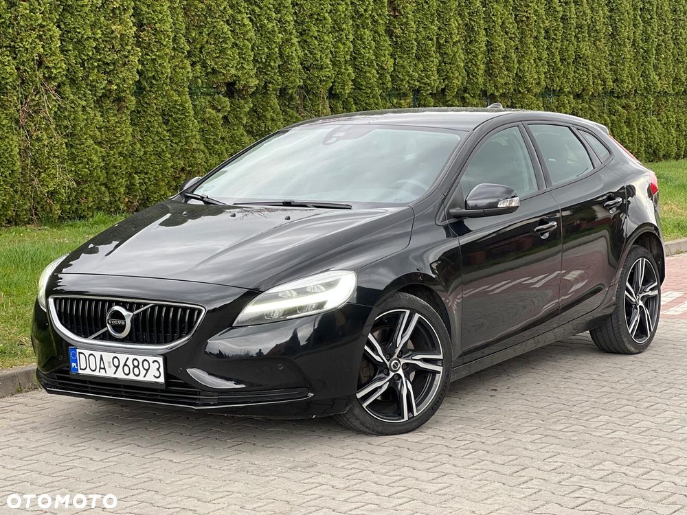Volvo V40 - 2