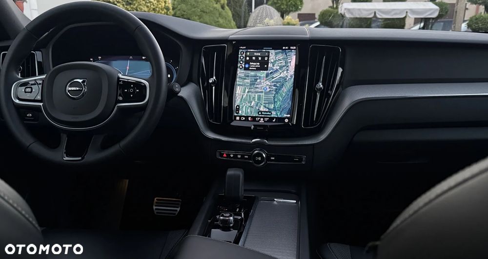 Volvo XC 60 B4 D Geartronic RDesign - 10