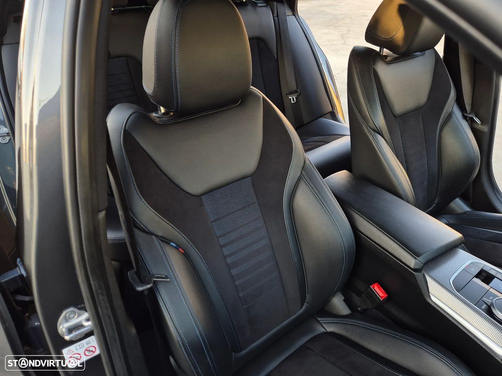 BMW 320 d Pack M Auto - 42