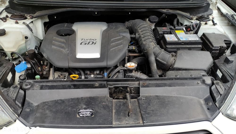 Hyundai Veloster - 27