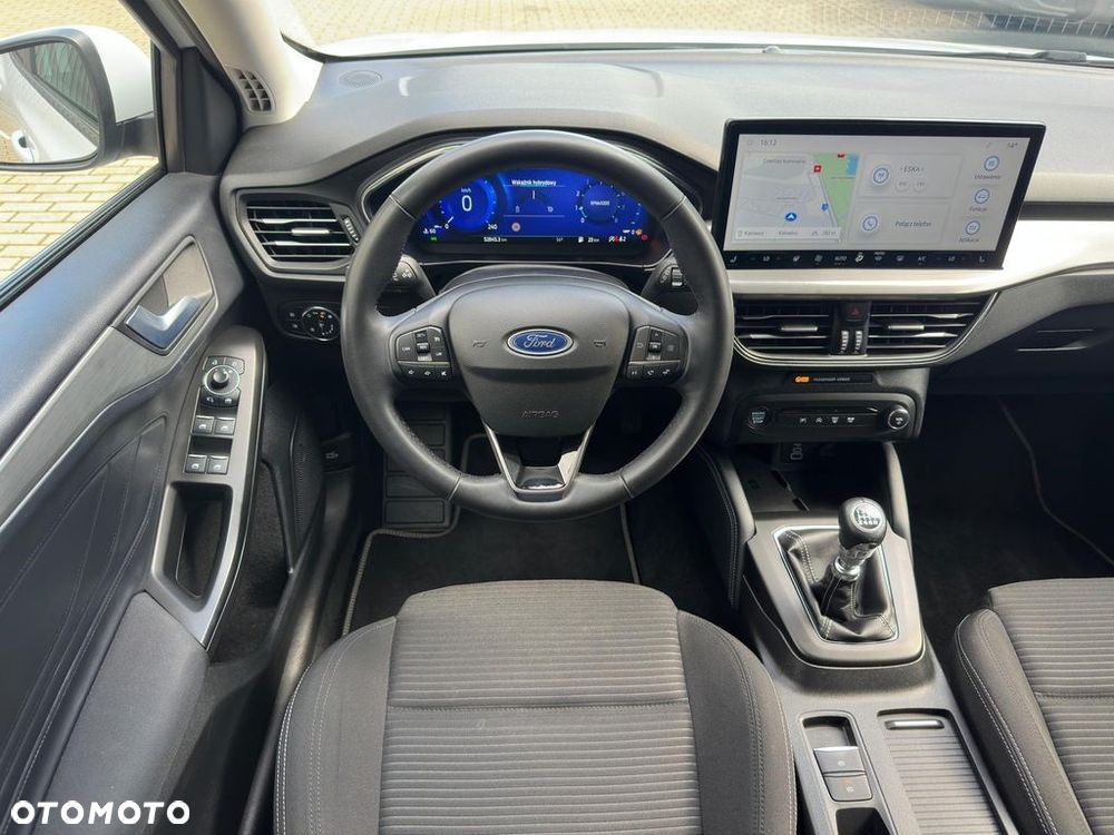 Ford Focus 1.0 EcoBoost Titanium X - 11