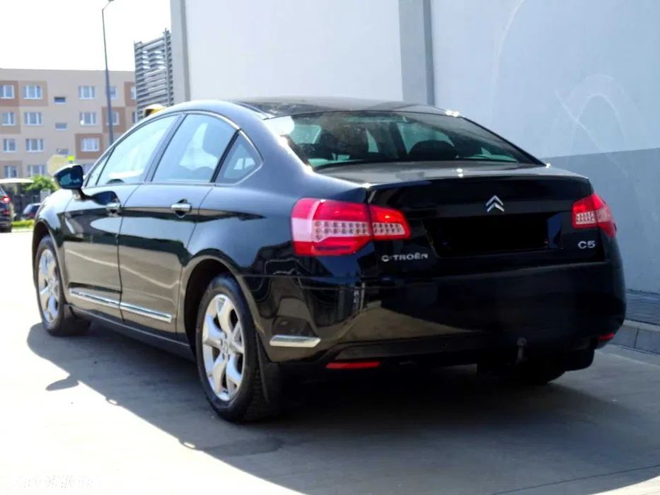 Citroën C5 2.0 16V Confort - 4