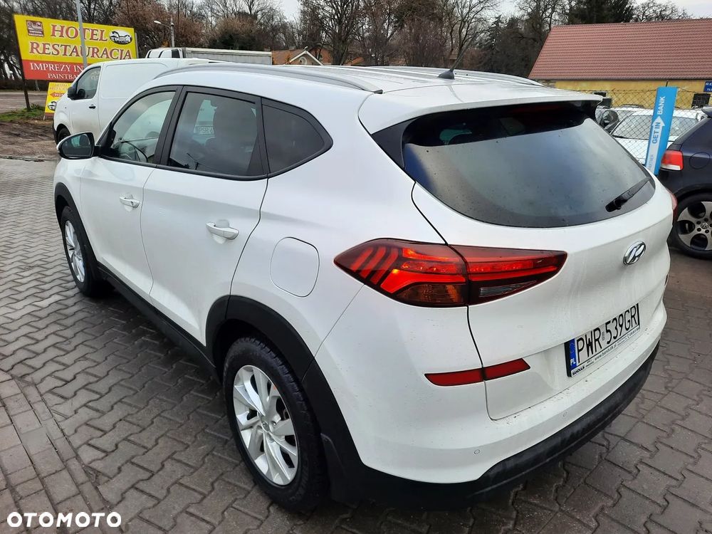 Hyundai Tucson 1.6 GDI BlueDrive Comfort 2WD - 9