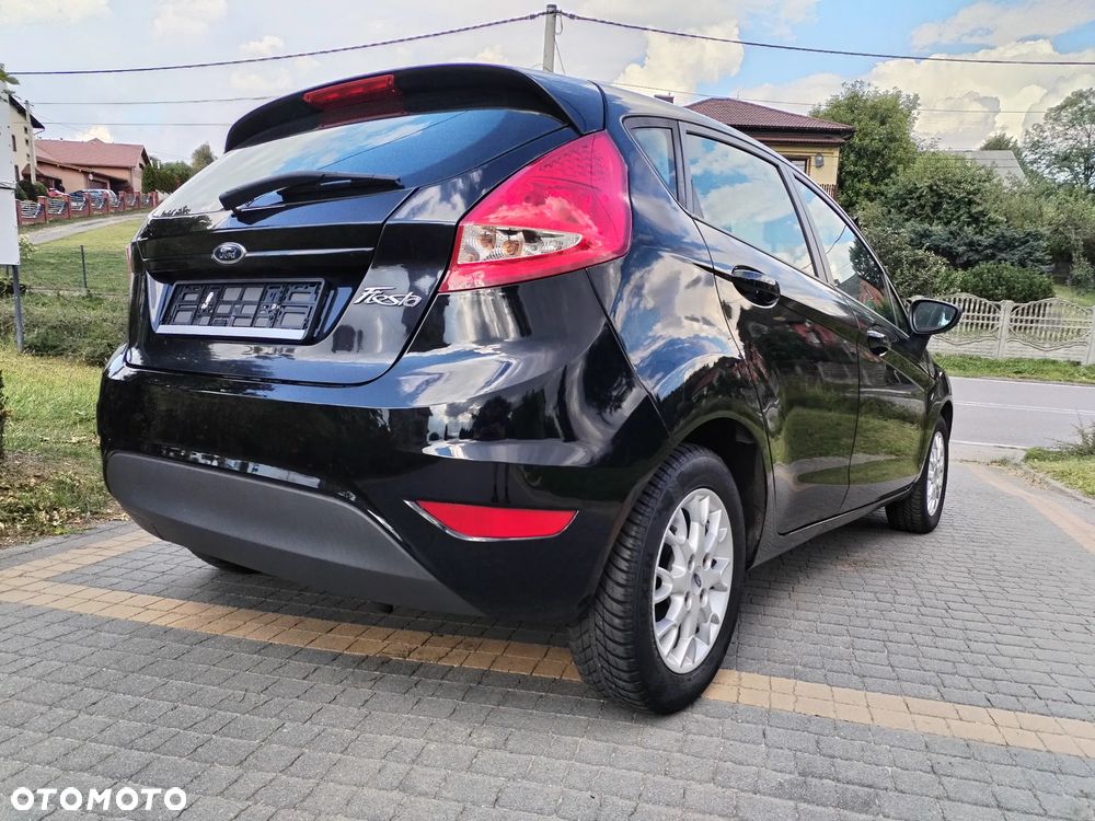 Ford Fiesta - 4