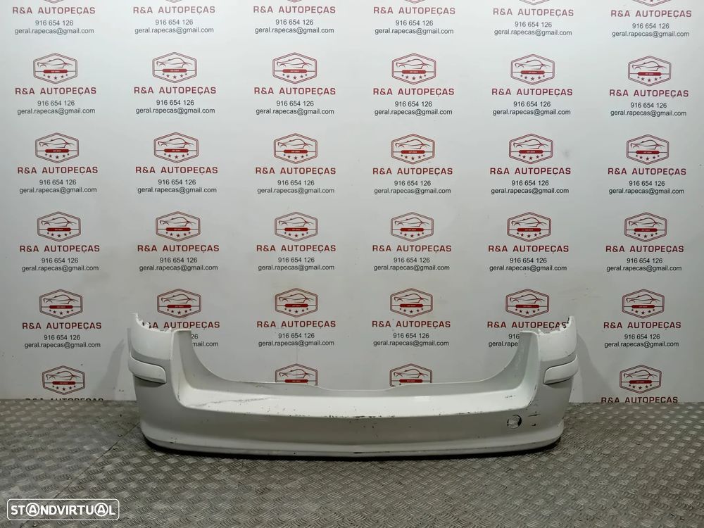 Parachoques trás Opel Astra H Caravan - 2